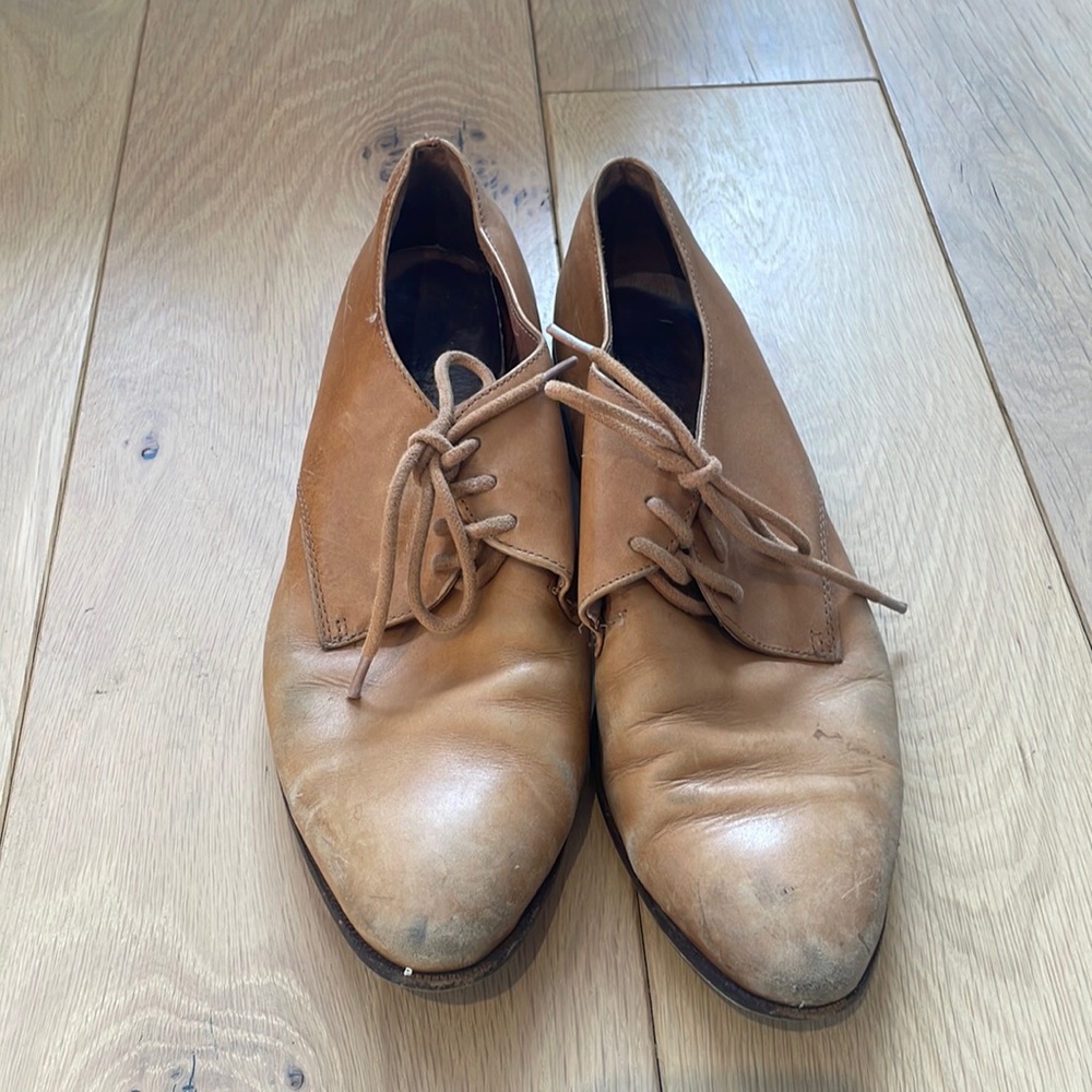 Tan Leather Madewell Oxford Shoes